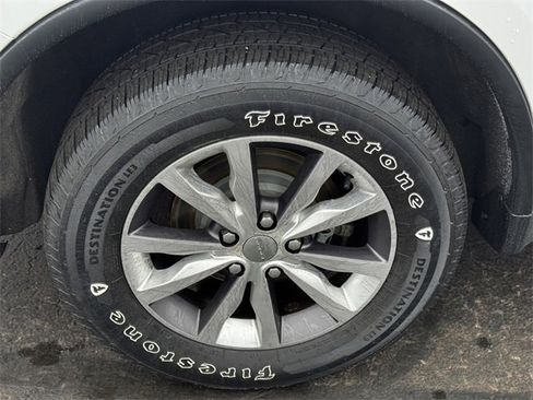 Used 2016 Dodge Durango Limited image 12