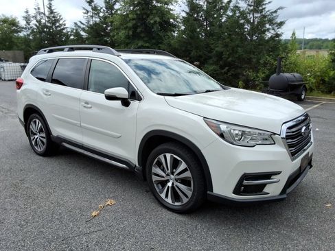 Used 2021 Subaru Ascent Limited w/ Technology Package AWD/4WD image 3