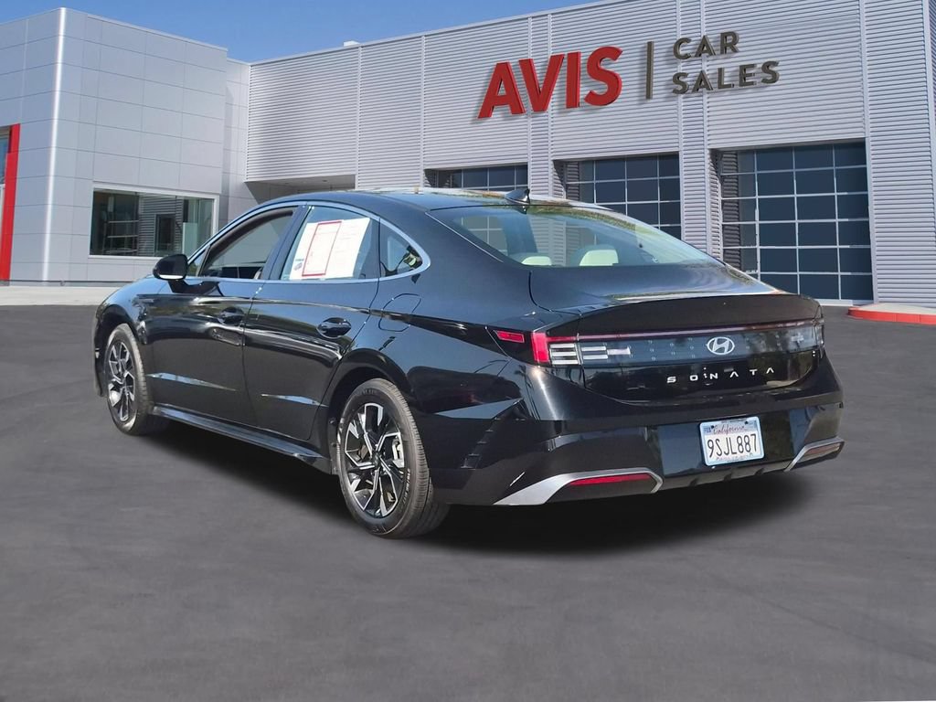 Used 2025 Hyundai Sonata SEL FWD image 9