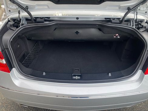 Used 2011 Mercedes-Benz E 350 E350 Cabriolet image 26