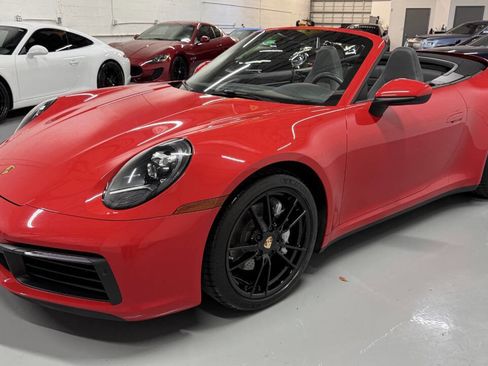 Used 2023 Porsche 911 Carrera image 37