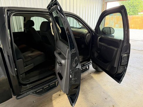 Used 2013 Chevrolet Silverado 1500 LT RWD image 16