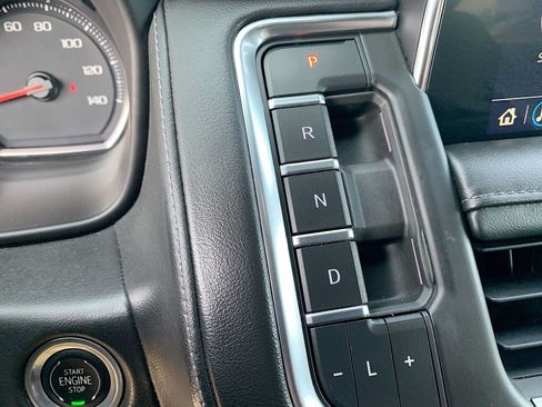 Certified 2021 Chevrolet Tahoe LS AWD/4WD image 15