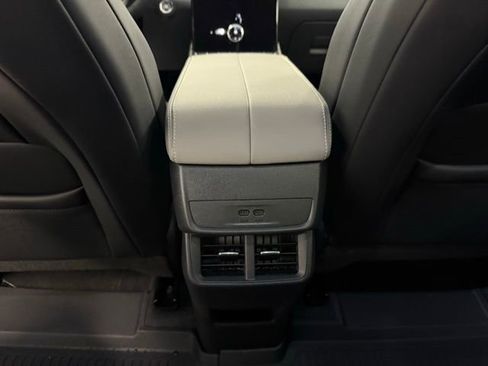 New 2026 GMC Terrain Elevation w/ Elevation Premium Package image 17