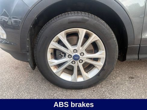Used 2018 Ford Escape SEL AWD/4WD image 13