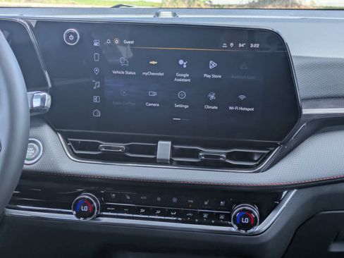 New 2026 Chevrolet Equinox RS w/ Convenience Package III FWD image 5