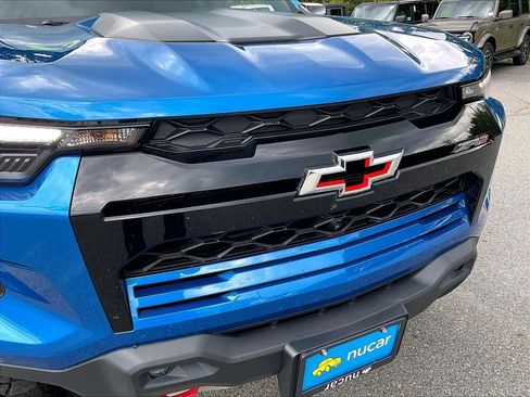 Used 2023 Chevrolet Colorado ZR2 w/ ZR2 Convenience Package III AWD/4WD image 30