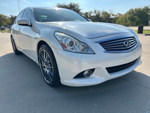 Used 2012 INFINITI G37 Journey w/ Premium Pkg image 4