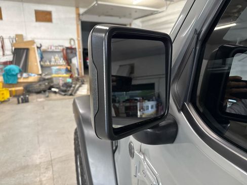 Used 2022 Jeep Wrangler Unlimited Sport AWD/4WD image 93