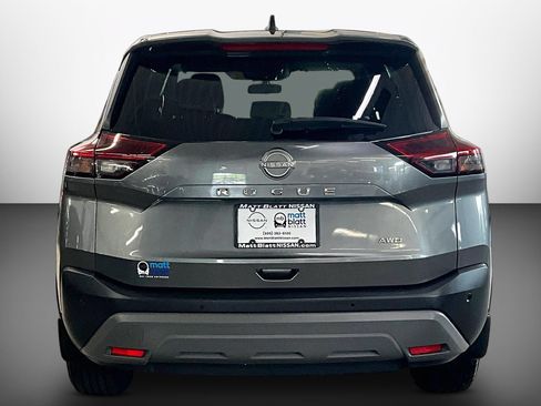 Used 2023 Nissan Rogue S AWD/4WD image 2