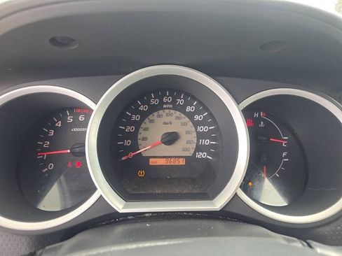 Used 2006 Toyota Tacoma PreRunner RWD image 6