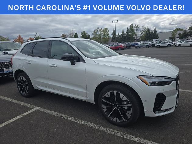 Used 2026 Volvo XC60 B5 Plus AWD/4WD image 1