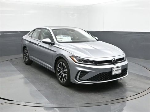 New 2025 Volkswagen Jetta SE image 22
