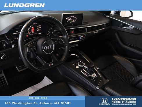 Used 2019 Audi S4 Premium Plus w/ Premium Plus Package AWD/4WD image 6