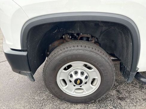 Used 2021 Chevrolet Silverado 2500 W/T w/ WT Convenience Package image 32