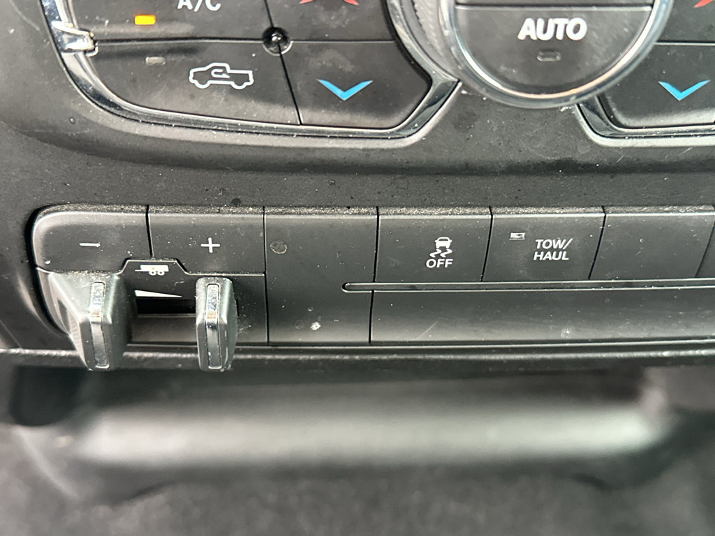 Used 2020 RAM 1500 Express w/ Wheel & Sound Group AWD/4WD image 26