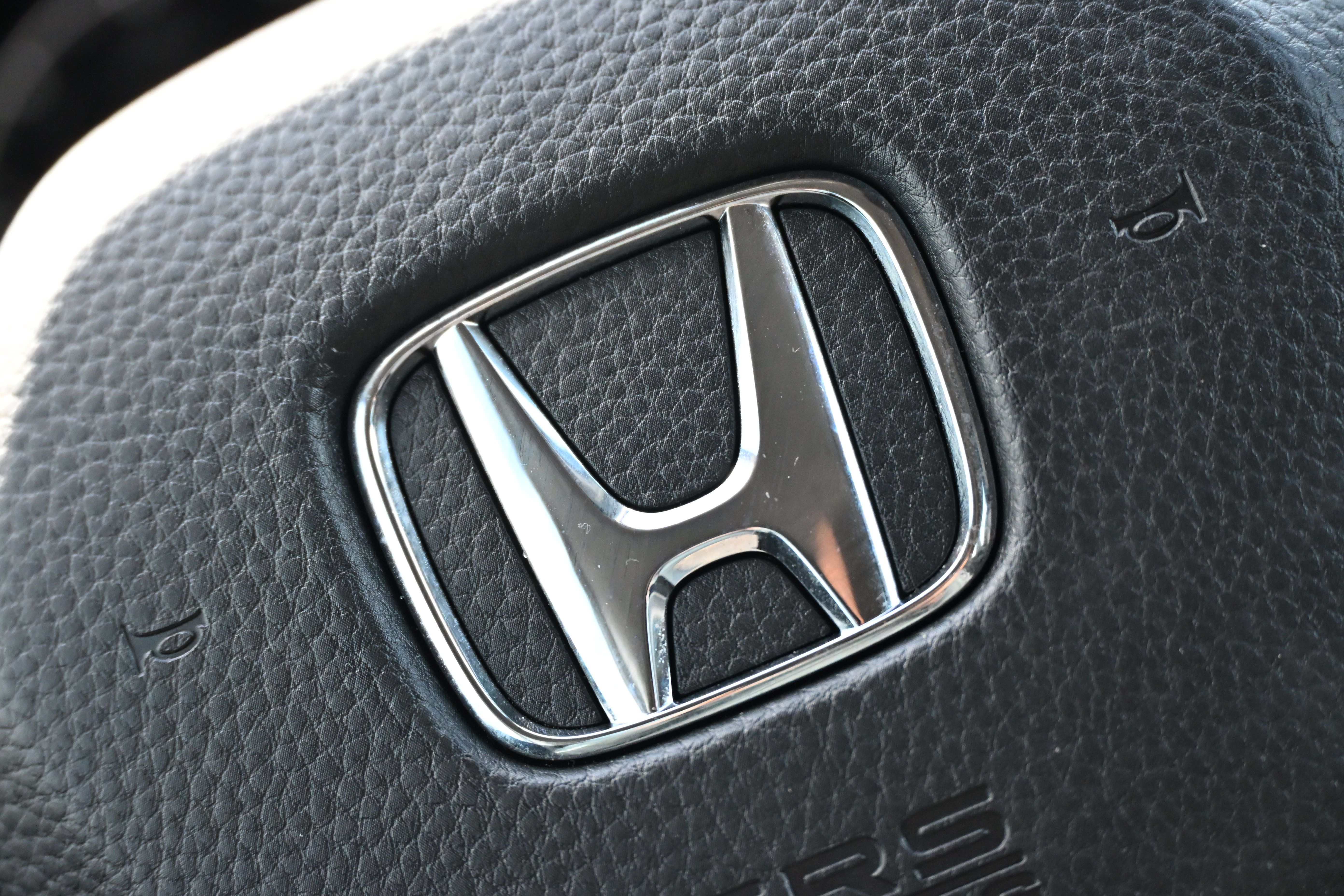 Used 2025 Honda CR-V EX-L image 40