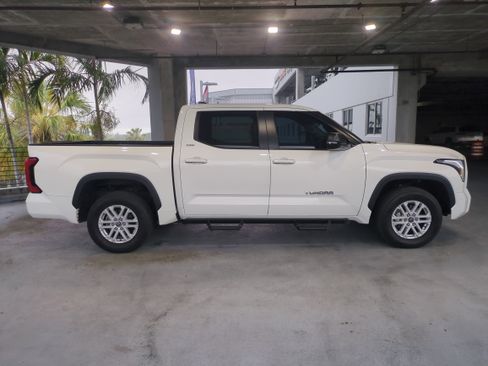 Used 2024 Toyota Tundra SR5 w/ SR5 Premium Package image 4