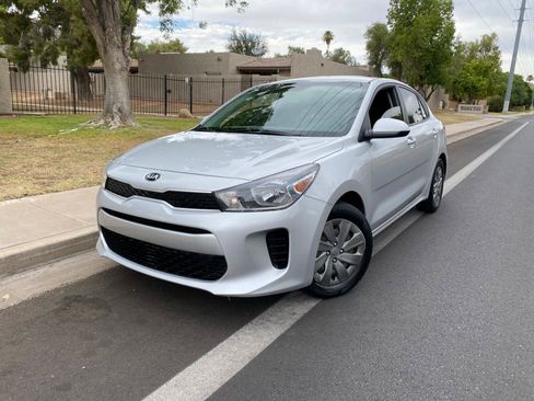 Used 2020 Kia Rio LX FWD image 2