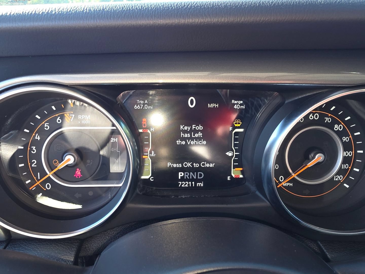 Used 2021 Jeep Gladiator Overland AWD/4WD image 18