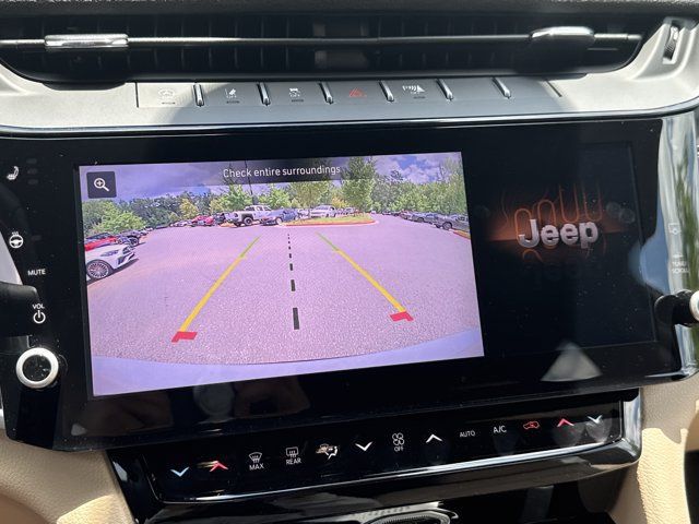 New 2026 Jeep Grand Cherokee L Limited w/ Limited Altitude Package AWD/4WD image 27