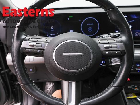 Used 2024 Hyundai Kona SEL w/ Convenience Package FWD image 10