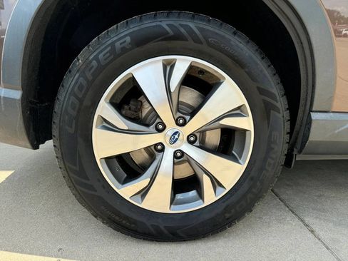 Used 2019 Subaru Ascent Premium AWD/4WD image 20