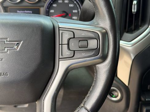 Used 2019 Chevrolet Silverado 1500 LT Trail Boss AWD/4WD image 12