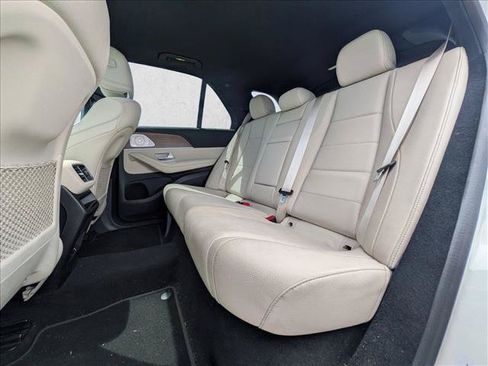 Used 2025 Mercedes-Benz GLE 350 4MATIC image 18
