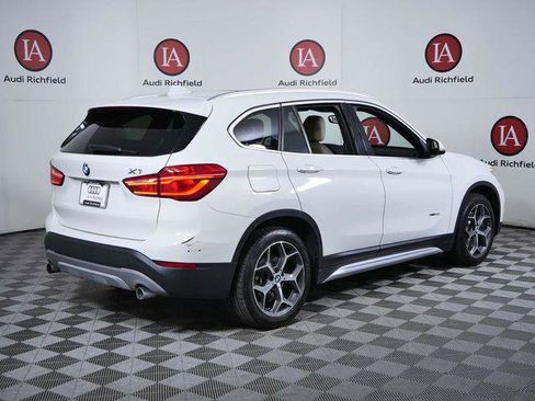 Used 2017 BMW X1 xDrive28i AWD/4WD image 8