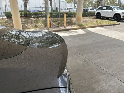 Used 2022 Tesla Model S Plaid image 21