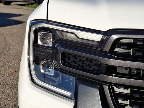 Certified 2024 Ford Ranger Lariat image 9