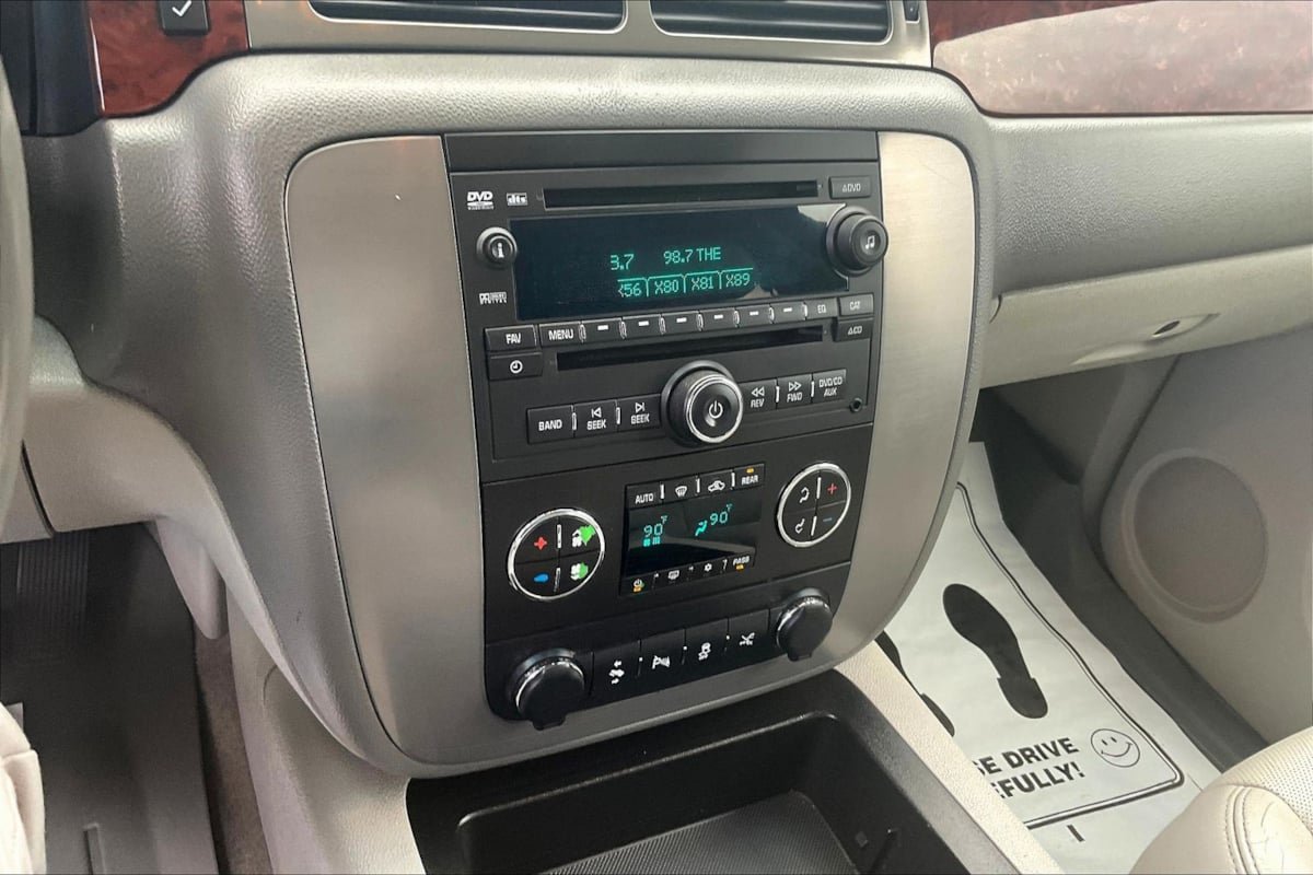 Used 2012 GMC Yukon SLT w/ SLT-2 Equipment Package AWD/4WD image 15