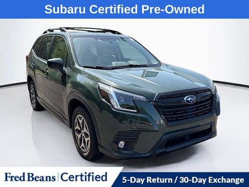 Certified 2024 Subaru Forester Premium AWD/4WD image 1