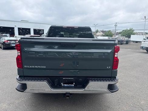 Used 2025 Chevrolet Silverado 1500 LT AWD/4WD image 7