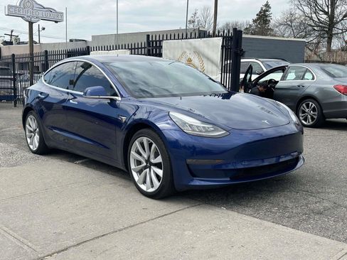 Used 2019 Tesla Model 3 Long Range AWD/4WD image 1