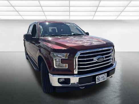 Used 2017 Ford F150 XLT w/ Equipment Group 302A Luxury AWD/4WD image 3