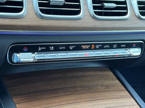Certified 2026 Mercedes-Benz GLE 350 4MATIC image 23