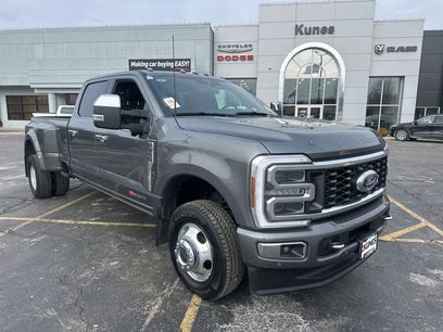 Certified 2024 Ford F350 Platinum w/ FX4 Off-Road Package