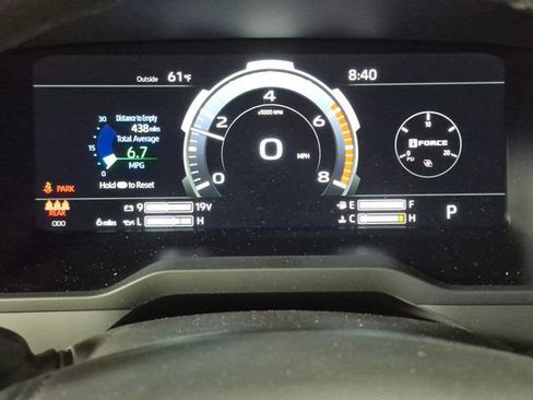 New 2026 Toyota Tundra Limited AWD/4WD image 12