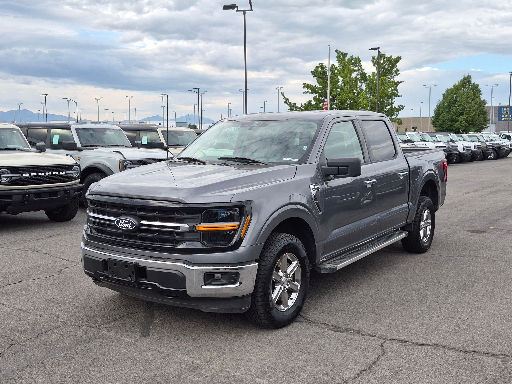 Used 2025 Ford F150 XLT w/ Equipment Group 301A Standard AWD/4WD image 11