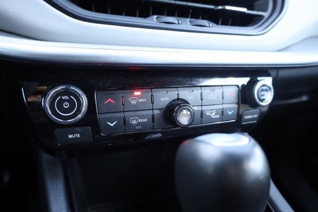 Used 2025 Jeep Compass Limited AWD/4WD image 26