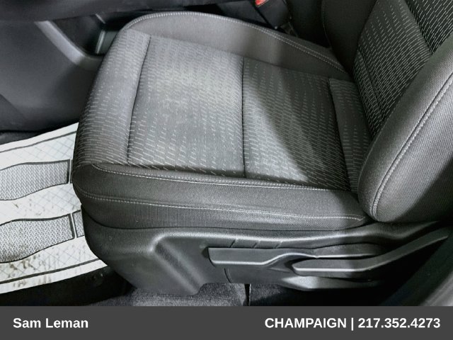 Used 2025 Chevrolet Equinox LT FWD image 19