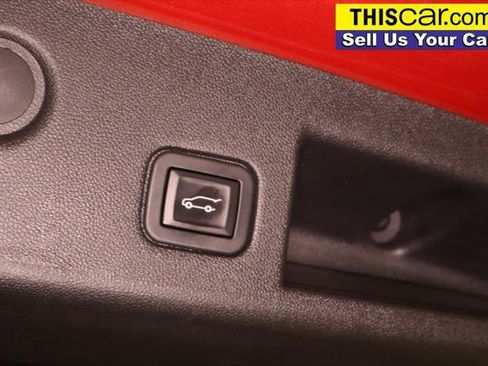 Used 2020 Chevrolet Equinox Premier FWD image 30
