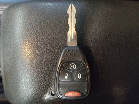 Used 2017 Jeep Patriot High Altitude image 32