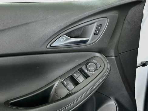 Used 2025 Buick Encore GX Preferred FWD image 15