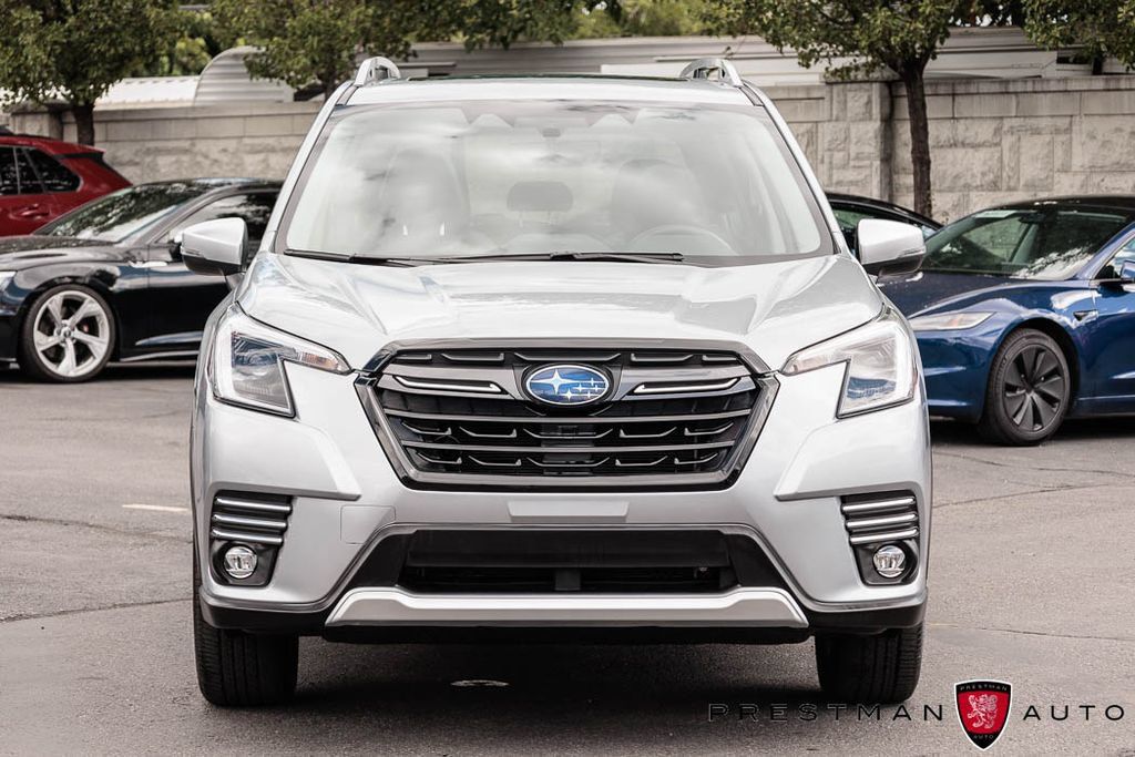 Used 2024 Subaru Forester Touring AWD/4WD image 14
