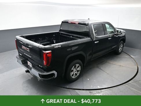 Used 2025 GMC Sierra 1500 SLT image 44