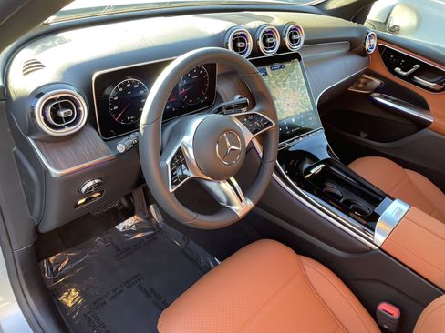 New 2026 Mercedes-Benz GLC 300 4MATIC image 19