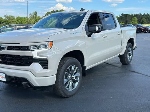 New 2026 Chevrolet Silverado 1500 RST w/ Safety Package AWD/4WD image 3
